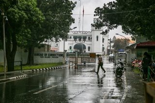 200 Metro Manila cops recalled from Bilibid after contraband smuggling mess
