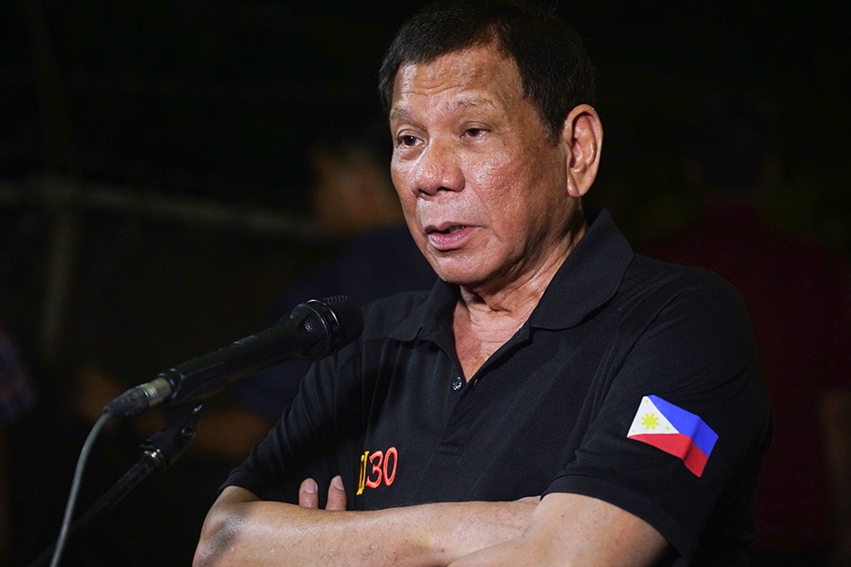 Duterte &#39;on top&#39; of quake response, to push through with Thailand trip 1
