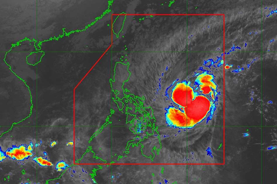 Tisoy churns towards Luzon with threat of heavy rains as SEA Games gets underway 1
