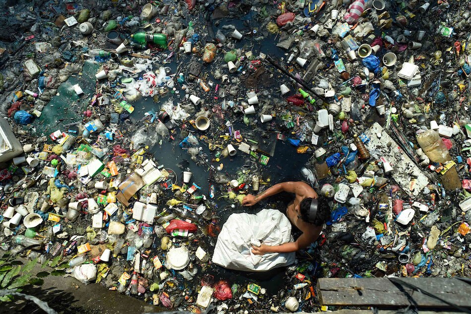 Environment chief PH facing ‘garbage crisis’ ABSCBN News