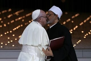 Pope Francis calls for end to wars in Middle East