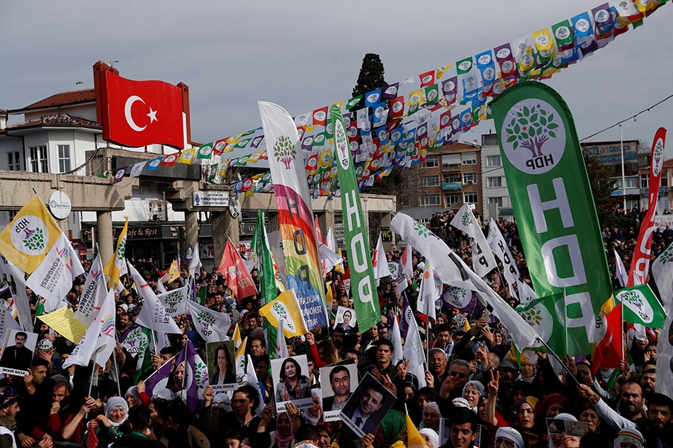 Thousands rally for Turkish hunger strikers 1