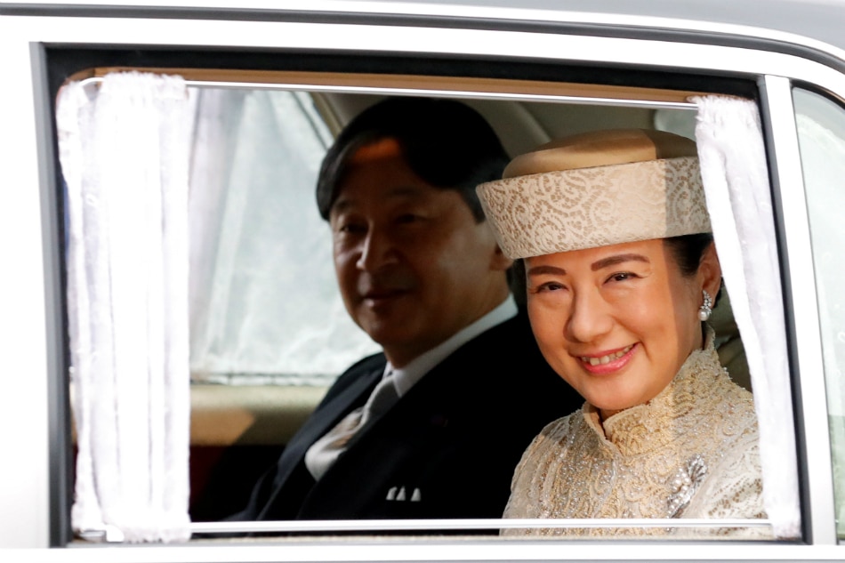 Japan&#39;s new Emperor Naruhito ascends Chrysanthemum Throne 2