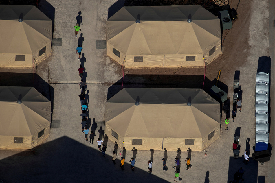 Judge gives US 6 months to identify children split at border