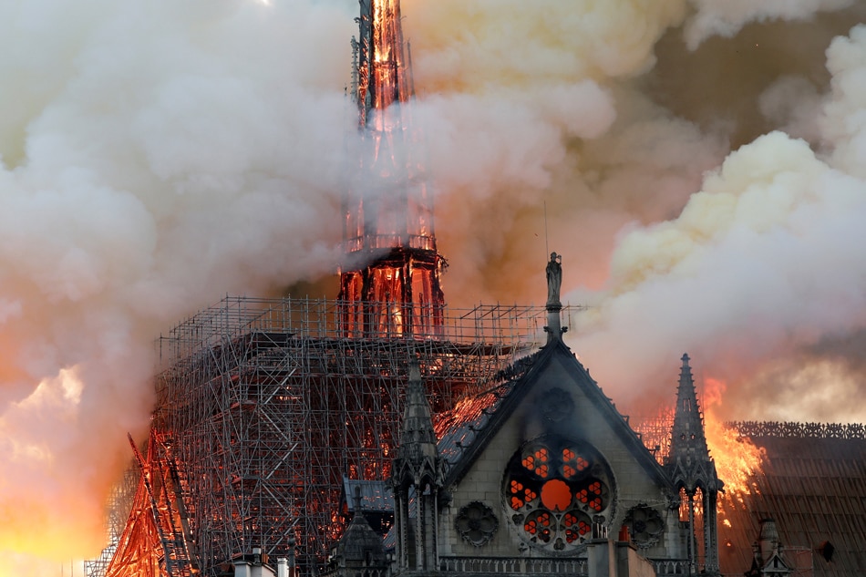 Top theories of Notre Dame culprit: electrified bells and smoking 1