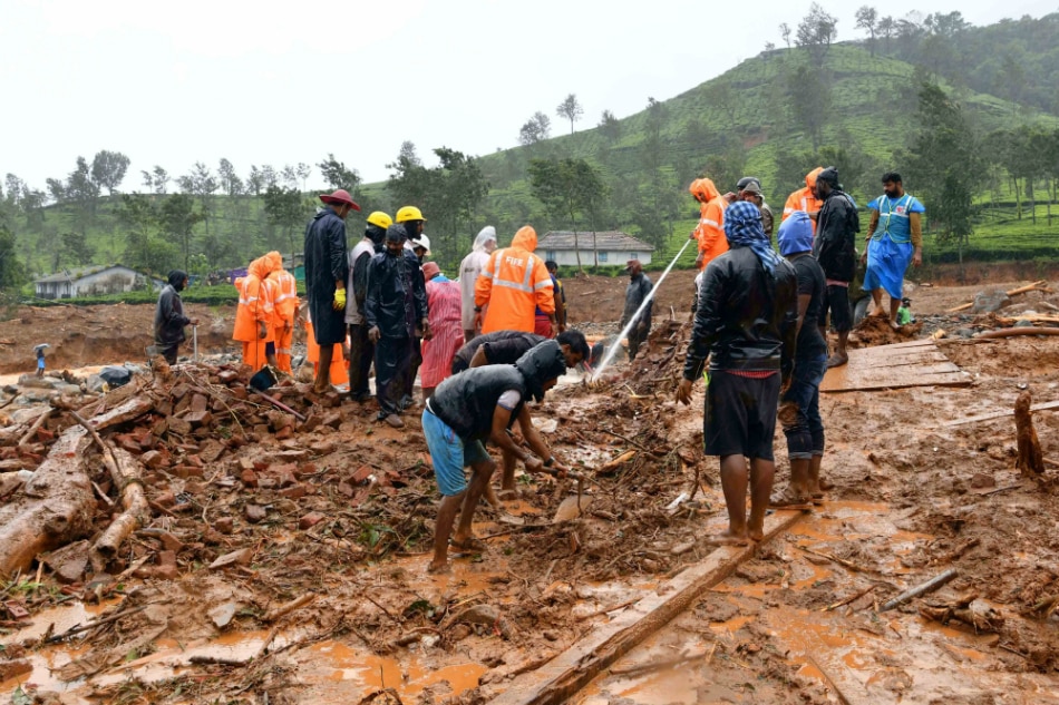 Death Toll From Indian Floods Reaches 147, Hundreds Of Thousands ...