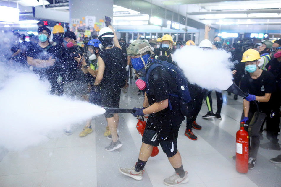 Hong Kong tensions rise again