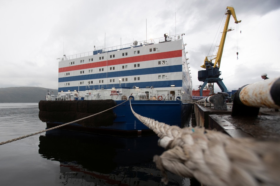Russia launches floating nuclear reactor in Arctic despite warnings 1