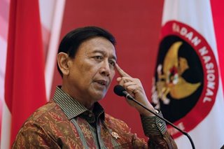 Suspected Islamic State radical stabs Indonesian security minister