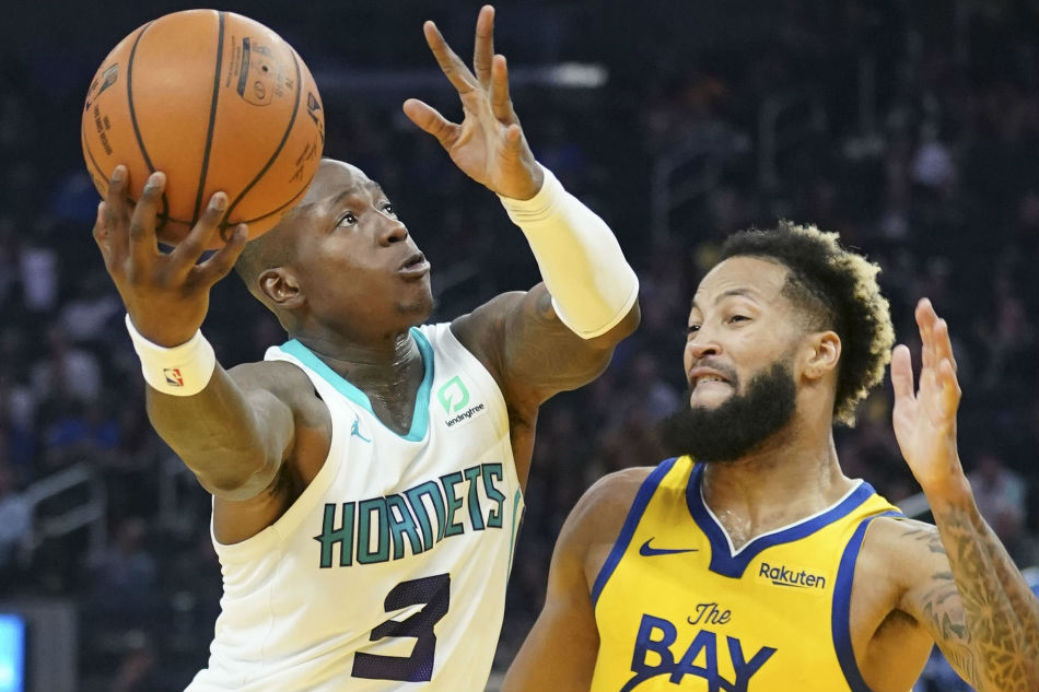 Hornets hang on to beat depleted Warriors