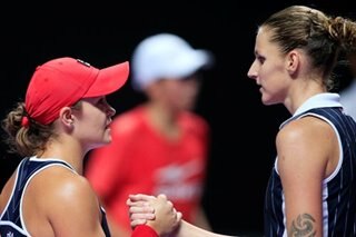 Tennis: Barty faces Svitolina in WTA Final decider on 'terrible' court