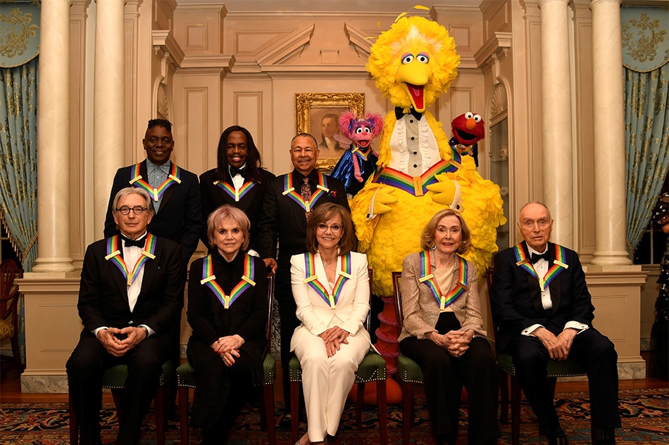 Linda Ronstadt, Sally Field, Sesame Street feted at Kennedy Center Honors 1
