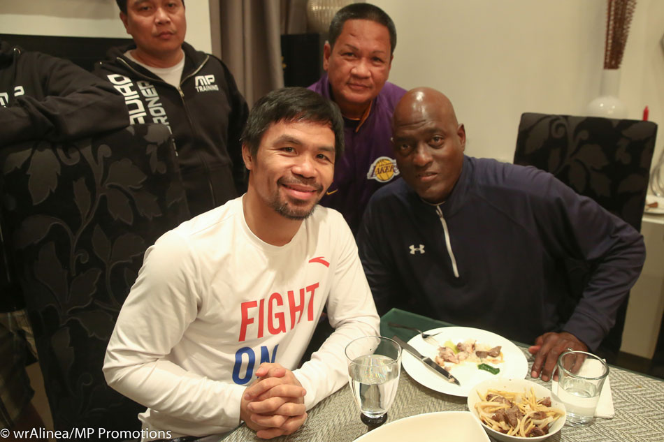 Manny Pacquiao poses with Michael Cooper. Wendell Alinea MP Promotions