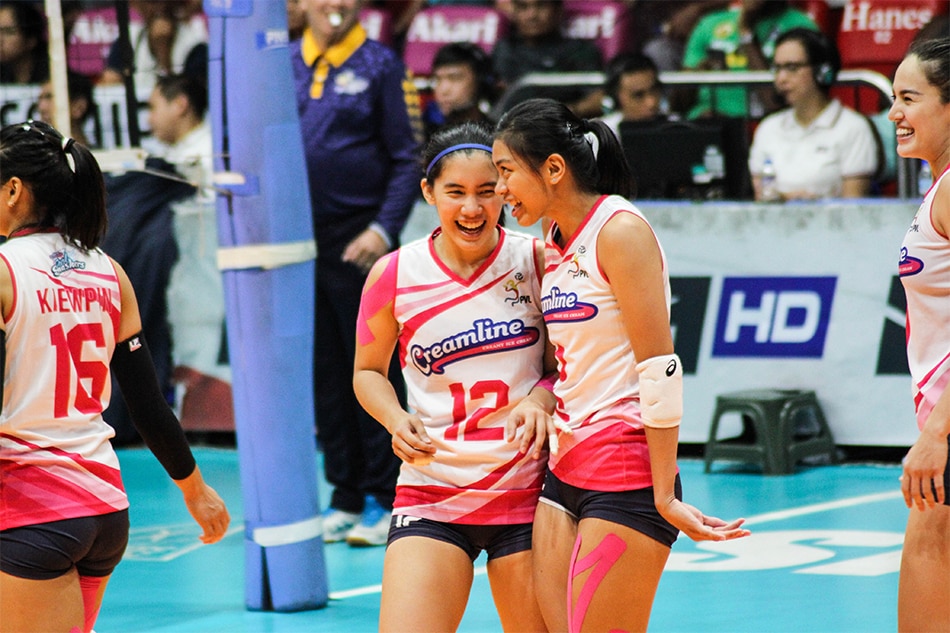 Pvl As Winning Streak Hits 10 Valdez And Creamline Eye Consistency Abs Cbn News