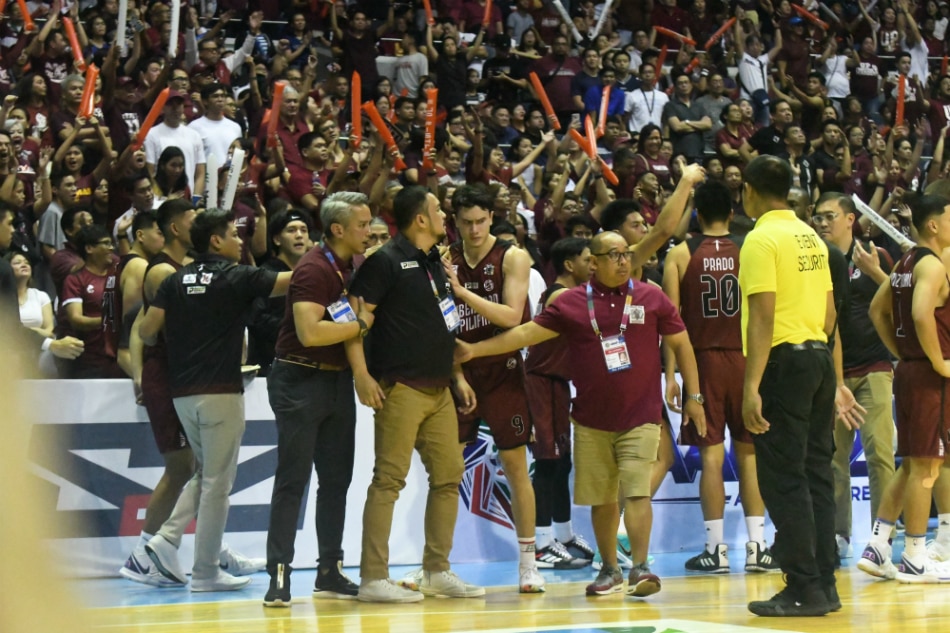 &#39;UP FIGHT!&#39; Fighting Maroons staunch patron rallies support after loss to Blue Eagles 1