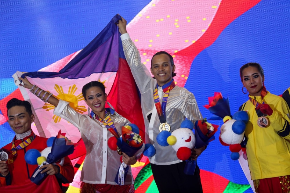 &#39;Di nakinig: Pinay dance athlete na pinigilang sumayaw noon, SEA Games gold medalist na 1