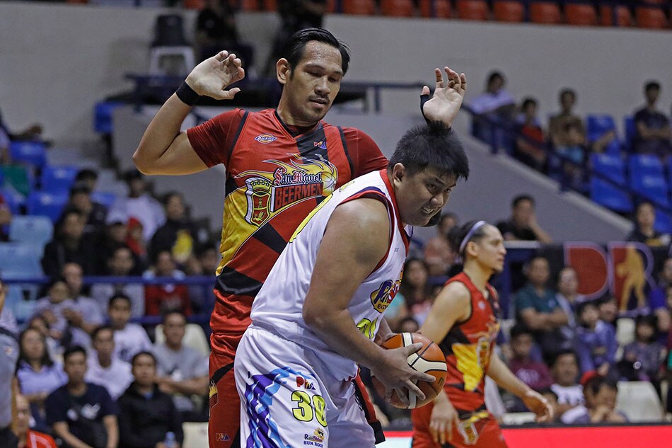 PBA: Rain Or Shine Frustrates San Miguel In Terrence Romeo Return | ABS ...