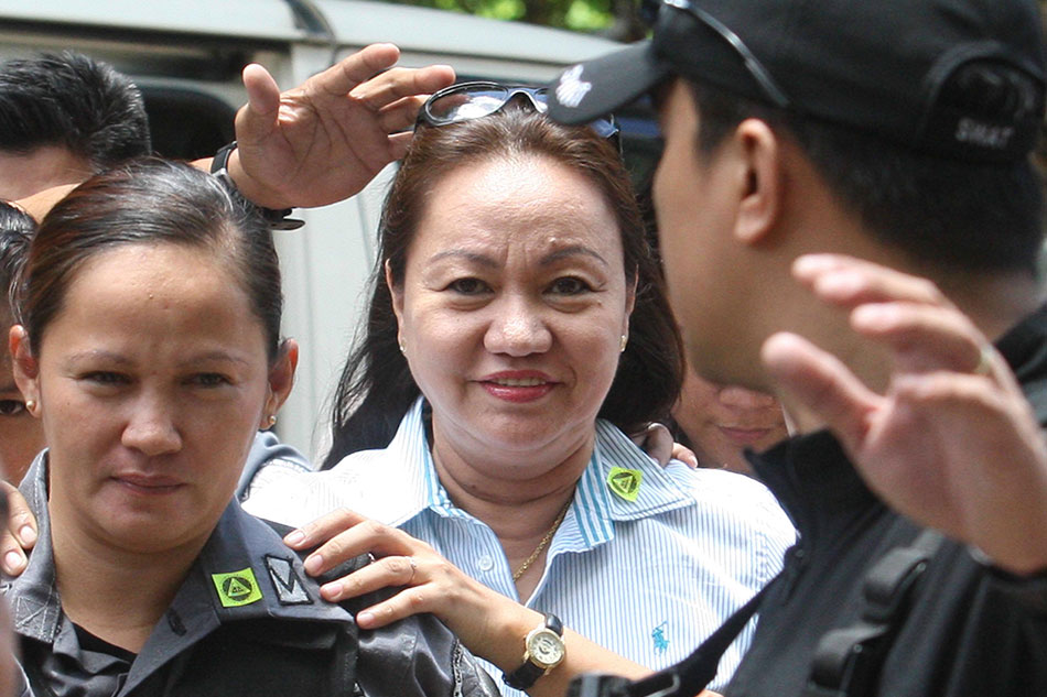 Sandiganbayan upholds Napoles&#39; plunder conviction in PDAF scam 1
