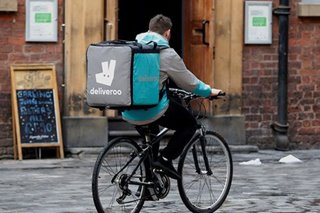 Amazon squares up to Uber with backing for UK food app Deliveroo