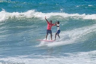 Indonesian president thanks SEA Games surfing hero Roger Casogay