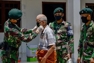 Jokowi says Indonesia virus outbreak expected to peak in Aug-Sept