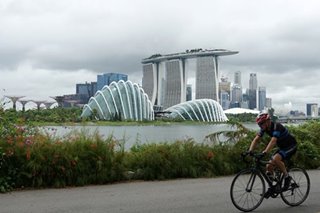 Singapore sinks into recession due to COVID-19