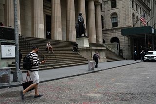 Stalled stimulus talks make for uncertain US jobs report