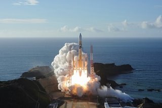 UAE launches Mars orbiter