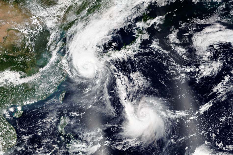 Typhoon injures 18 in Japan before moving to Korean Peninsula 1