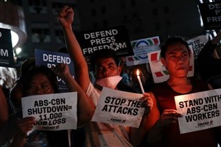 'A warning to the press': Media groups kinondena ang 'pagpatay' sa ABS-CBN franchise