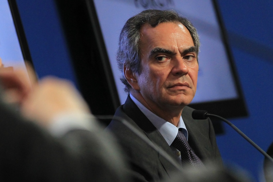 Billionaire Razon says Philippines should allow some businesses to reopen 1