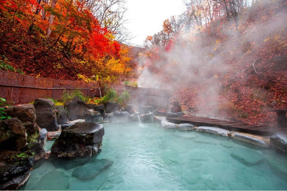Hot spring inns invite onsen lovers to go virtual amid virus spread