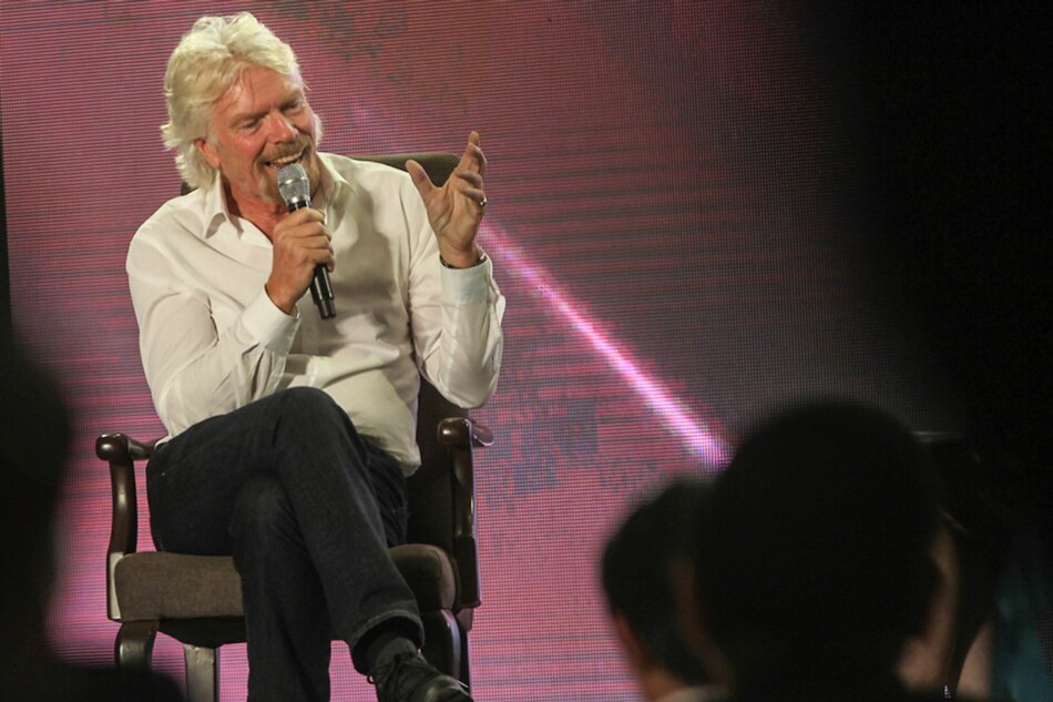 Richard Branson space-bound in early 2021 says Virgin Galactic 1