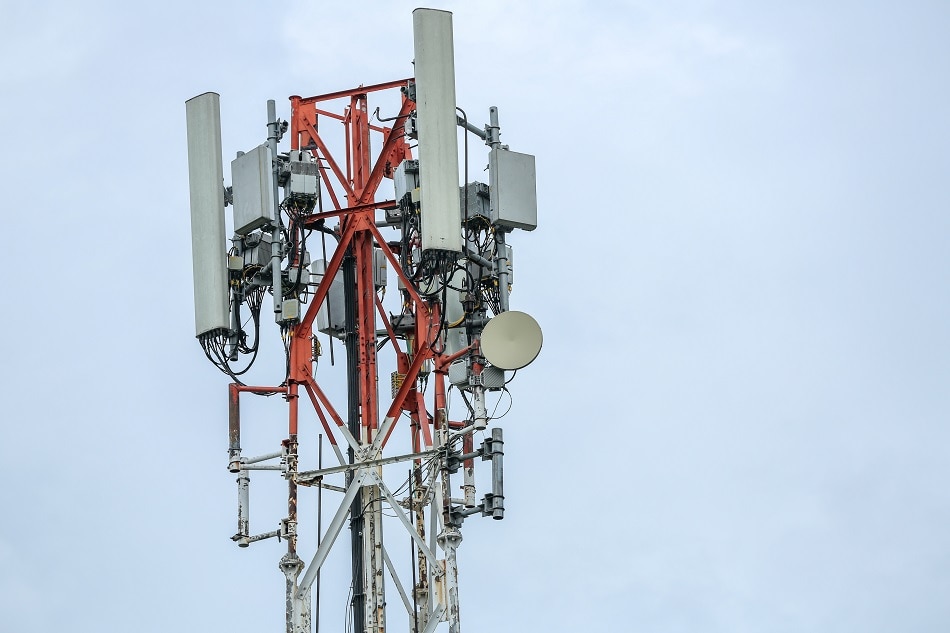 1,502 applications for cell tower construction permits approved: A&#241;o 1