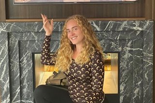Adele shares new photo of herself as she celebrates Beyonce