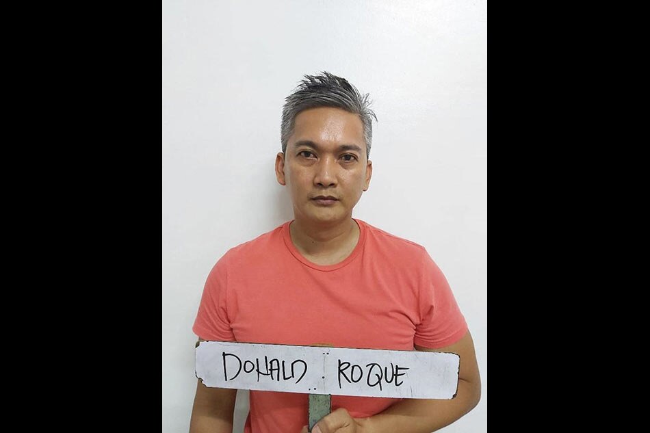 9 &#39;ninja cops&#39; tagged in Pampanga drug raid surrender 3