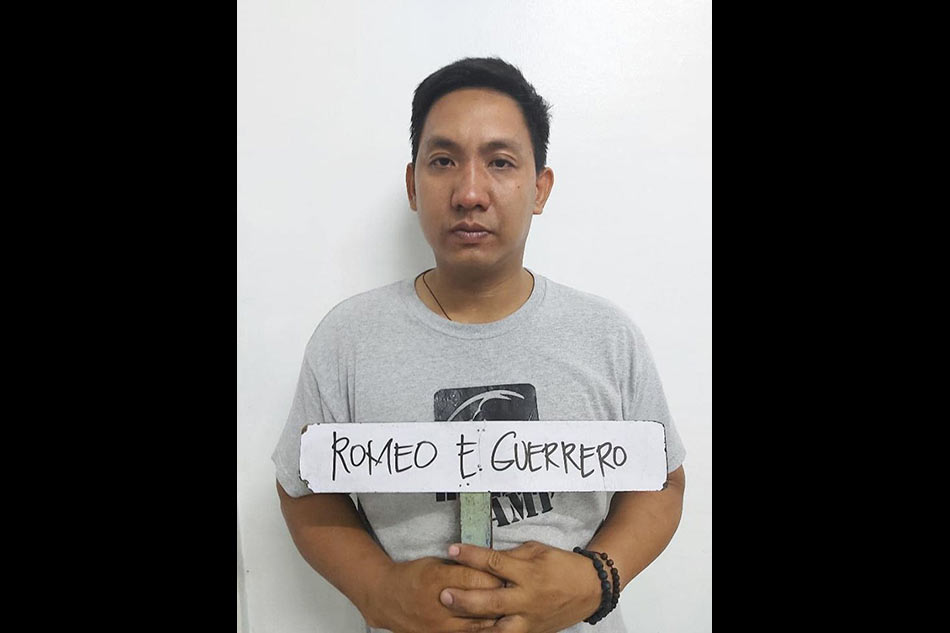 9 &#39;ninja cops&#39; tagged in Pampanga drug raid surrender 9