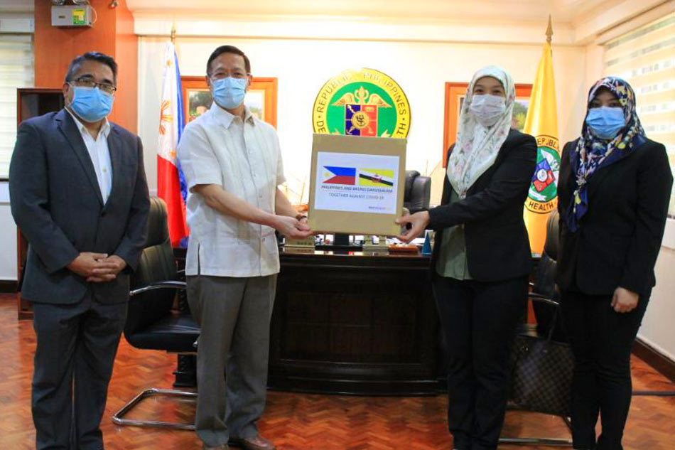 PH receives coronavirus tests kits from Brunei 1