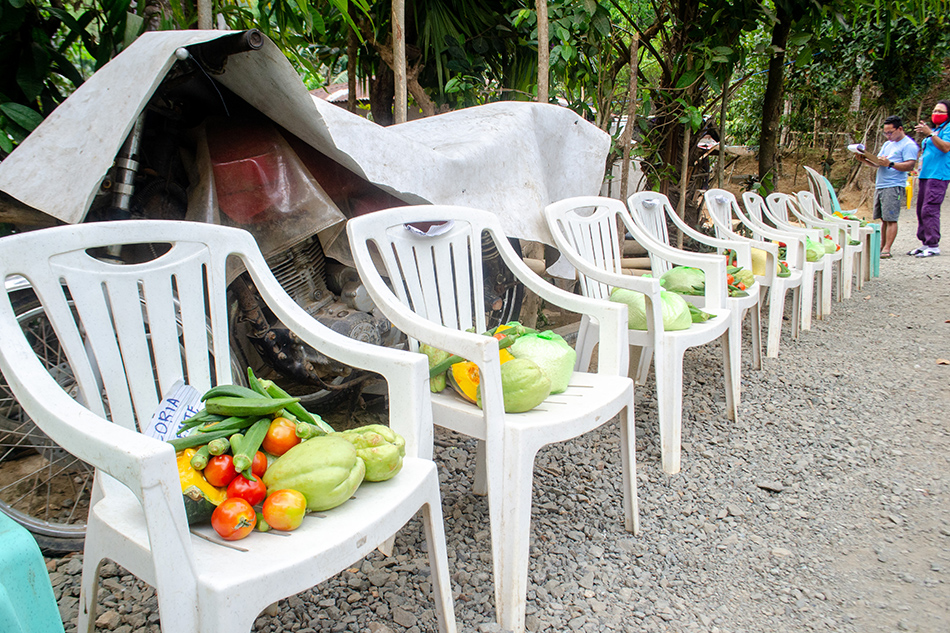 &#39;Puso Kitchen&#39; initiative helps remote communities in Antipolo amid COVID-19 crisis 4