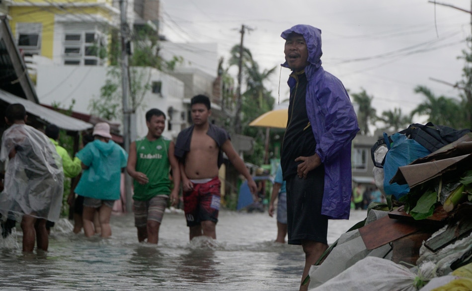 LOOK: Pinoys in COVID-19 quarantine deal with Typhoon Ambo&#39;s wrath 5