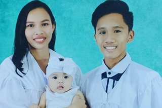 Magkasintahan sabay nakapagtapos ng high school para maitaguyod ang anak
