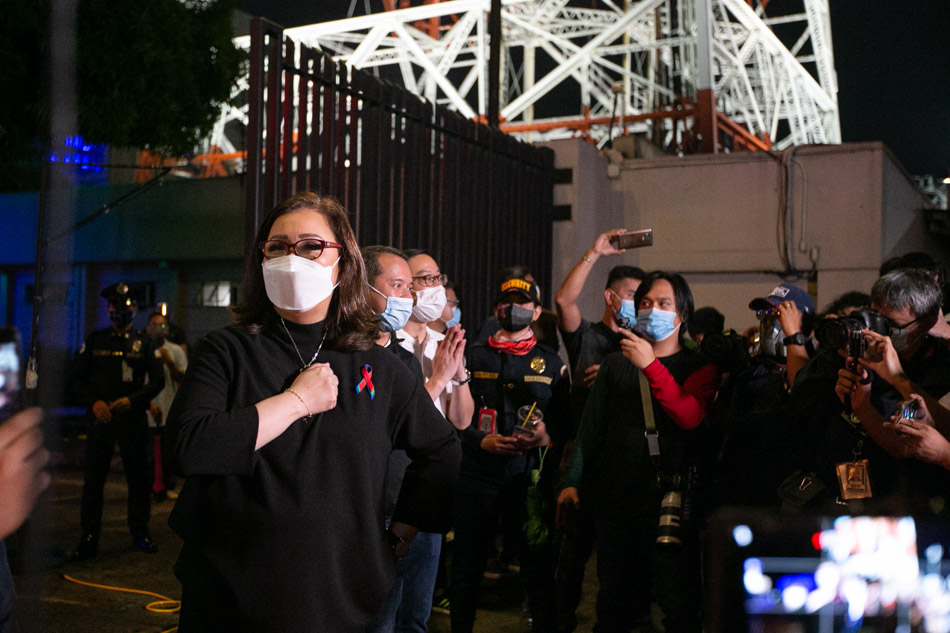 ABS-CBN executives thank employees and supporters