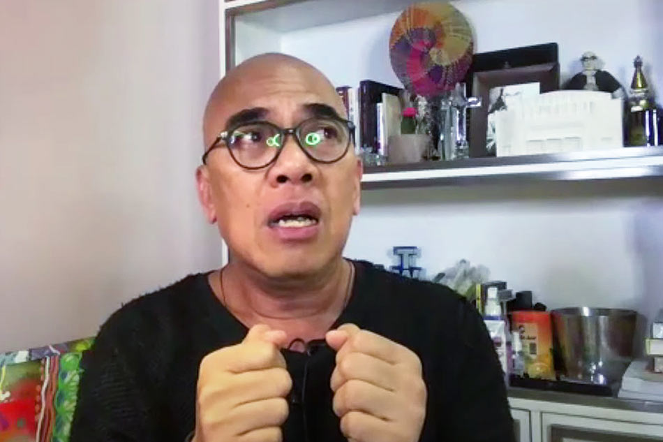 ‘People are crying, people are lost’: Boy Abunda turns emotional on ABS-CBN broadcast shutdown 1