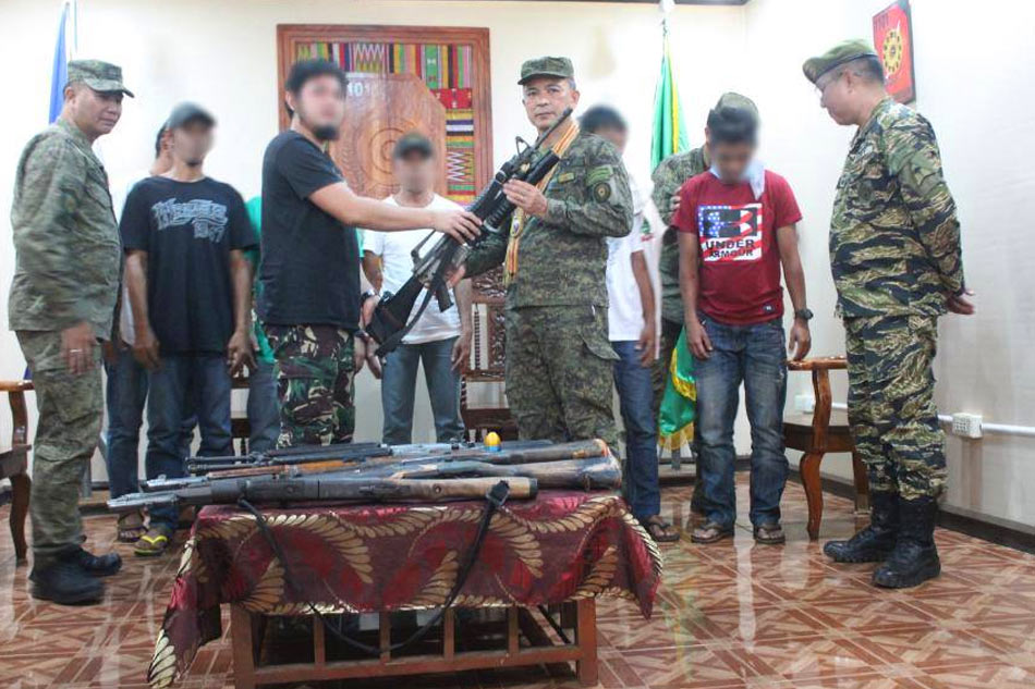 Military Welcomes Surrender Of 36 Abu Sayyaf Members Filipino News 