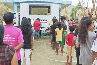 Hot meals, food packs hatid sa barangay sa San Miguel, Catanduanes