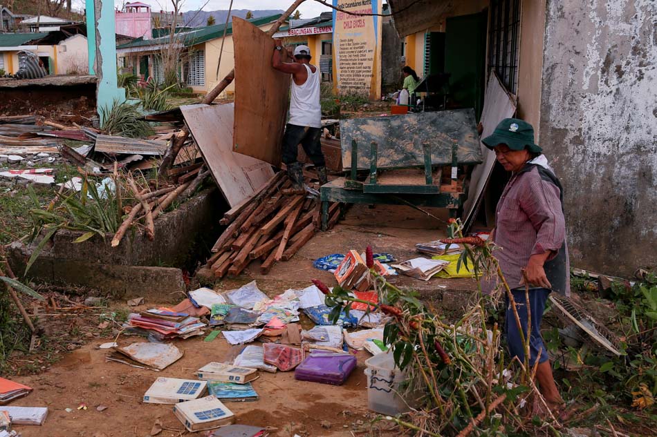 Life after Rolly: Survivors in Catanduanes face challenges, uncertainty 3