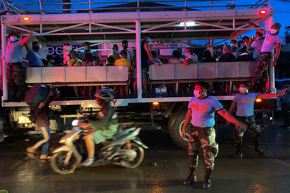 SLIDESHOW: Philippines feels fury of Ulysses 25