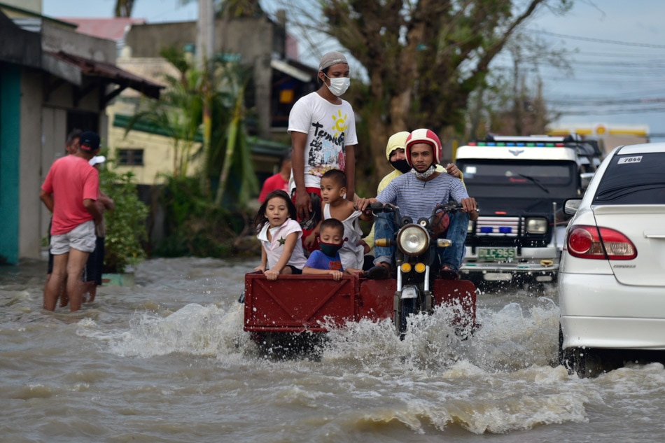 SLIDESHOW: Philippines feels fury of Ulysses 9