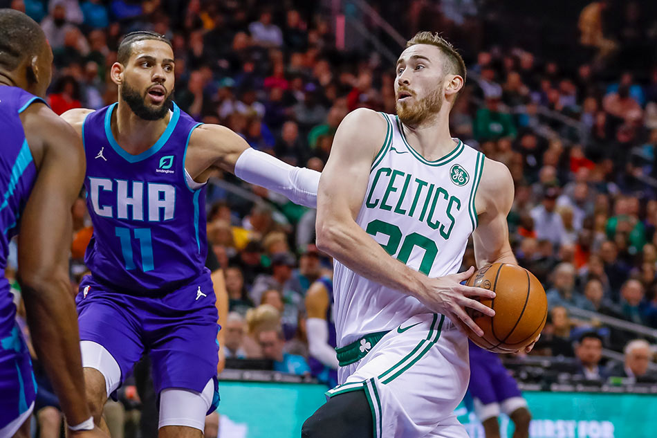 NBA free agency: Gordon Hayward signs with Hornets