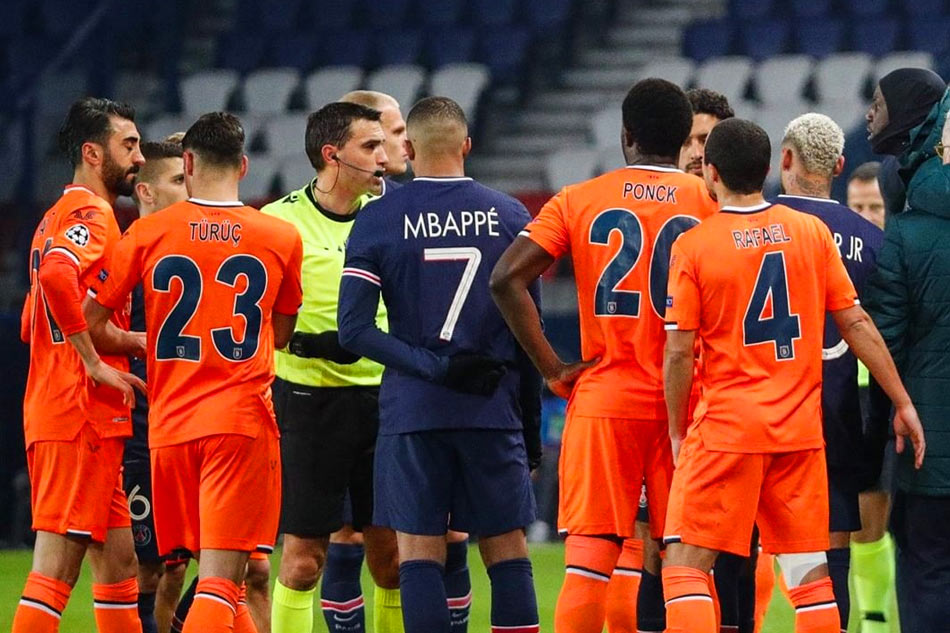 Football PSG, Basaksehir stage Champions League walkout over official